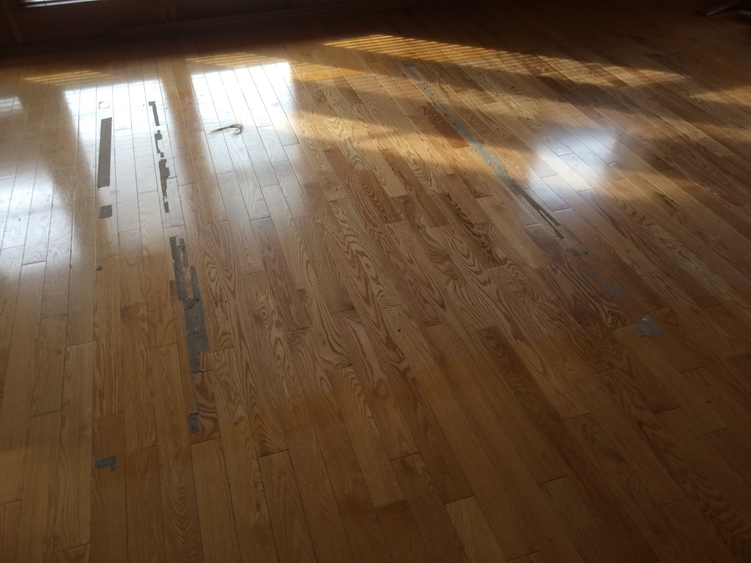 Chantier ponçage parquets - Sols Passion